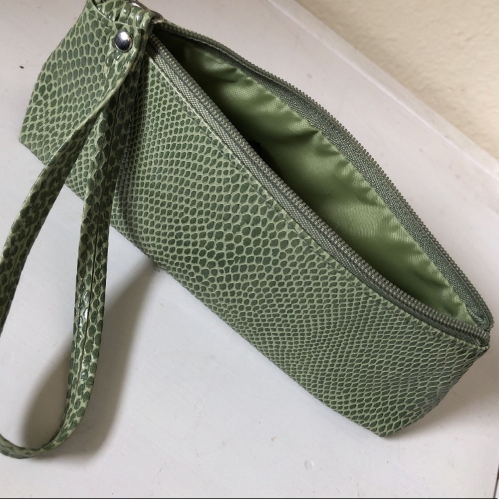 Green Faux Snakeskin Mini-bag / Clutch!